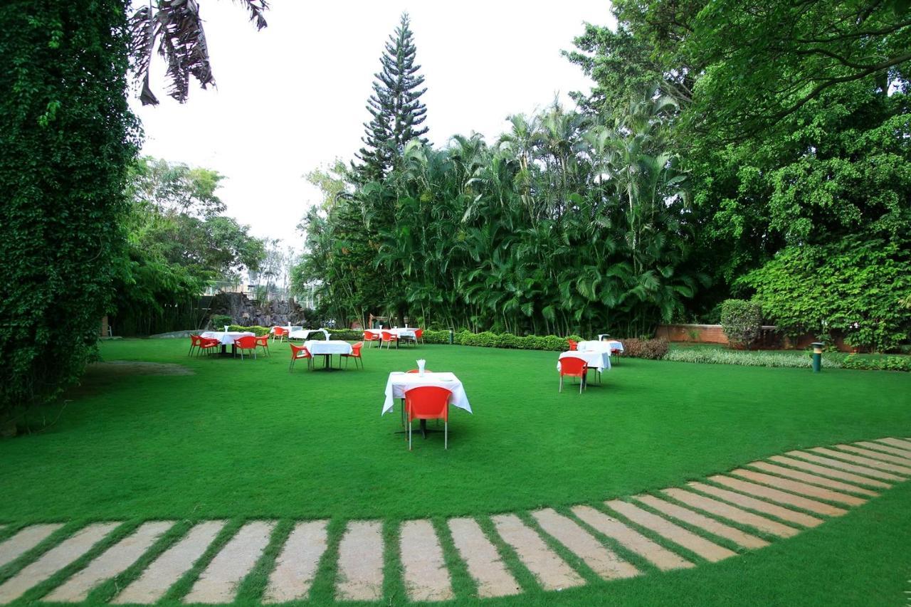 Royal Inn Mysore Exterior photo